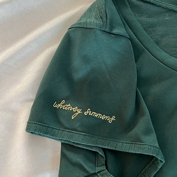 Gymshark Tshirt - Picture 2 of 8